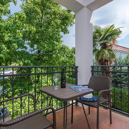 Hotel Gloria 2